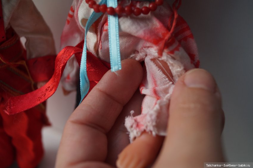 Вторая выписка февраля Переобуваем мягкую девочку Ремонт поющей сойки Выводим розовые пятна на пупсике Восстановление