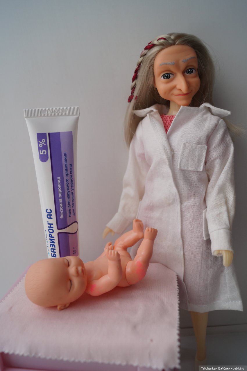 Вторая выписка февраля Переобуваем мягкую девочку Ремонт поющей сойки Выводим розовые пятна на пупсике Восстановление