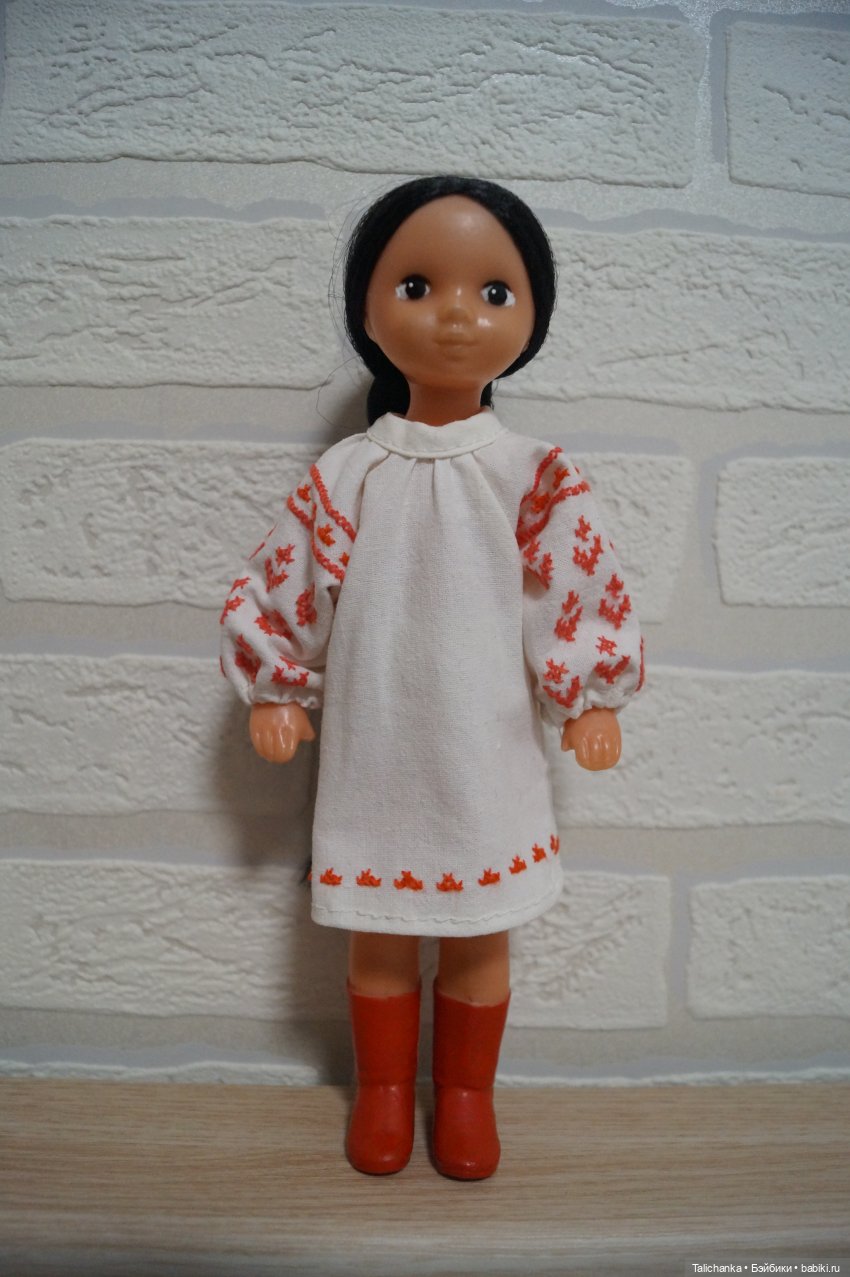 Вторая выписка февраля Переобуваем мягкую девочку Ремонт поющей сойки Выводим розовые пятна на пупсике Восстановление