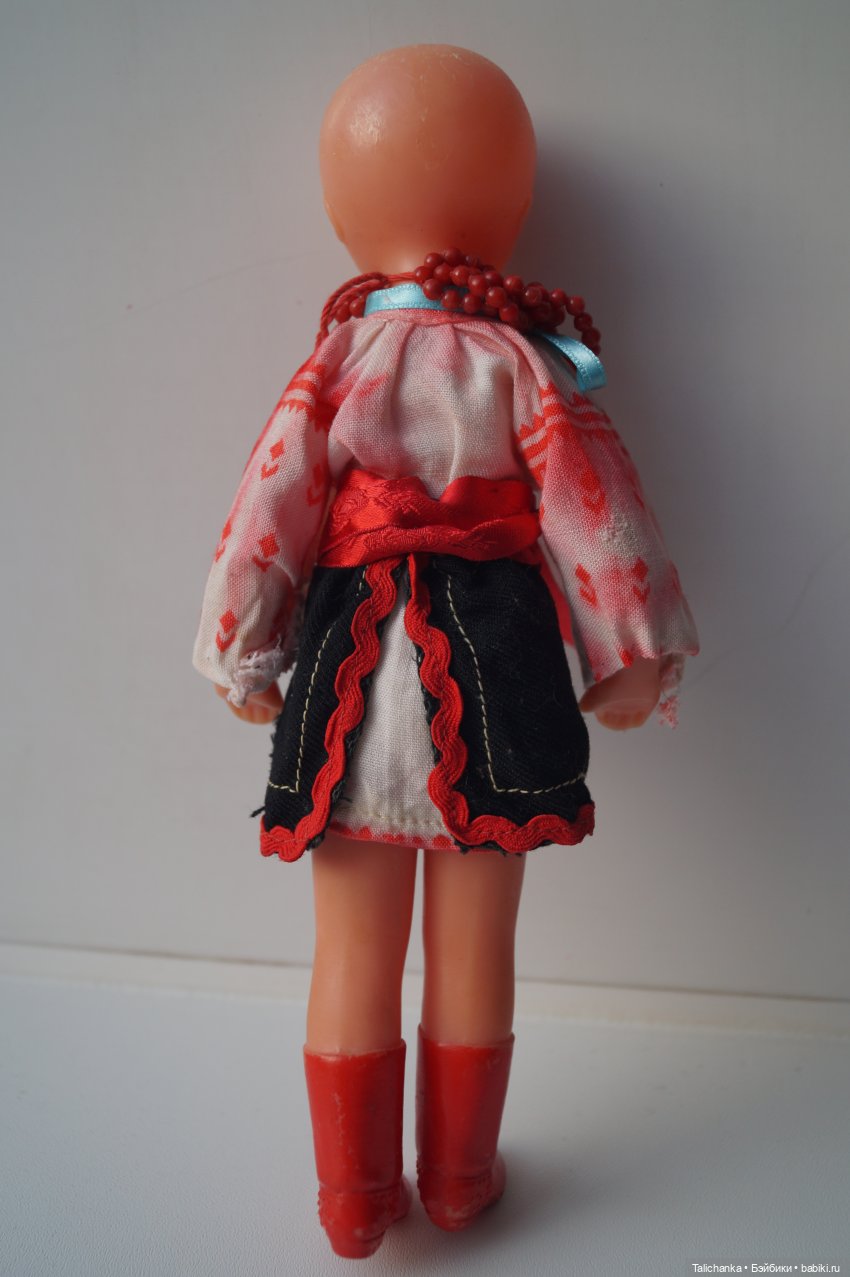 Вторая выписка февраля Переобуваем мягкую девочку Ремонт поющей сойки Выводим розовые пятна на пупсике Восстановление