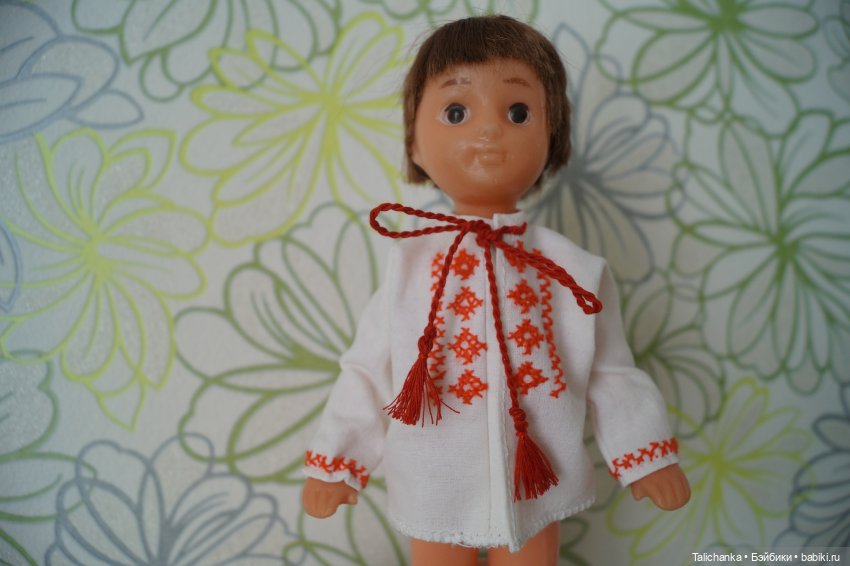 Третья выписка февраля снова вышиванка уже для мальчика Выводим базироном почеркушки Лив Алексис снова красавица