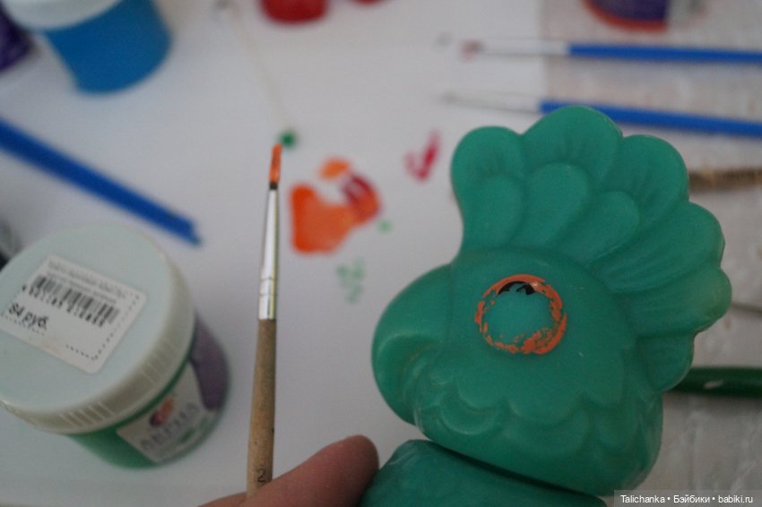 Третья выписка февраля снова вышиванка уже для мальчика Выводим базироном почеркушки Лив Алексис снова красавица