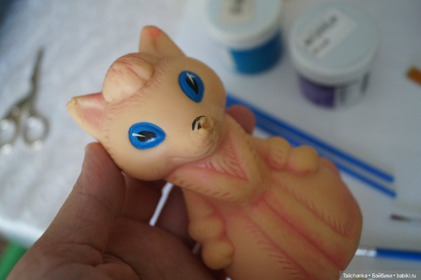 Третья выписка февраля снова вышиванка уже для мальчика Выводим базироном почеркушки Лив Алексис снова красавица