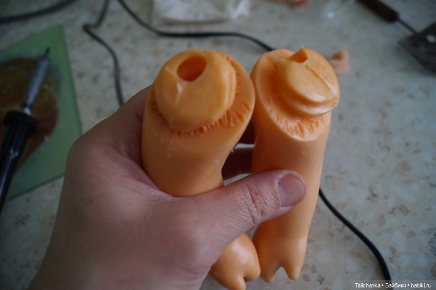 Первая выписка марта Паяю отломанные крепления рук Допрошивка Горьковской Анечки Паяю разрыв ротика Кирочка стала красавицей