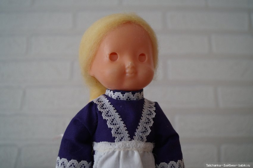 Вторая выписка марта Шурочка ф-ки Победа стала школьницей Снова в работе клей+сода: лечим шейку пупса Ремонт ножек