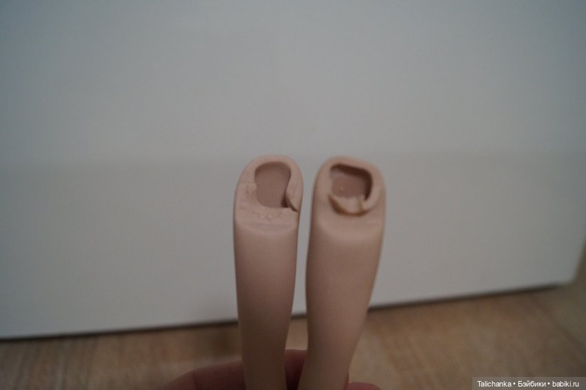 Вторая выписка марта Шурочка ф-ки Победа стала школьницей Снова в работе клей+сода: лечим шейку пупса Ремонт ножек