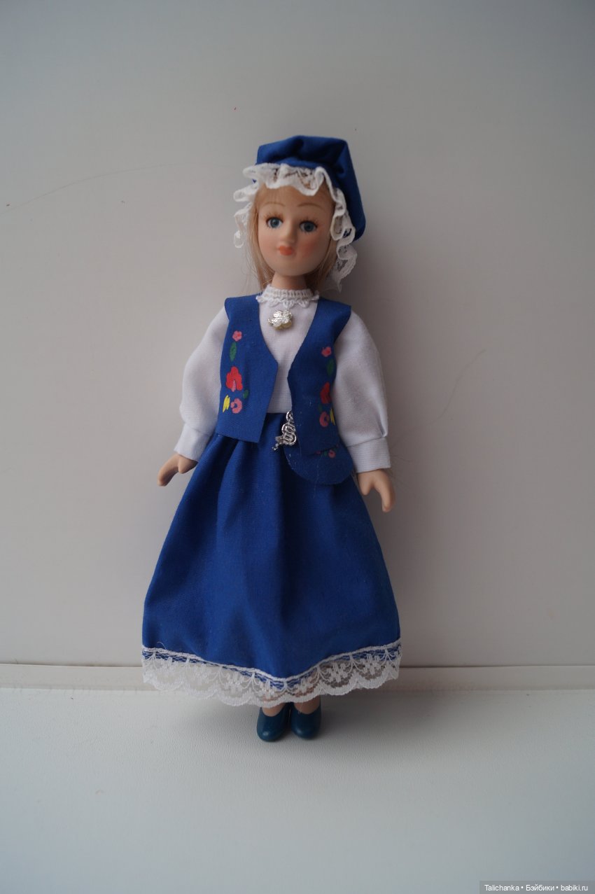 Вторая выписка марта Шурочка ф-ки Победа стала школьницей Снова в работе клей+сода: лечим шейку пупса Ремонт ножек