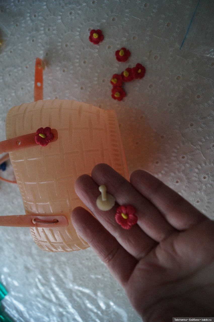 Третья выписка марта Ремонт советской корзинки Полная прошивка кудряшками малютки Лечение клоуна Царевна Соня стала