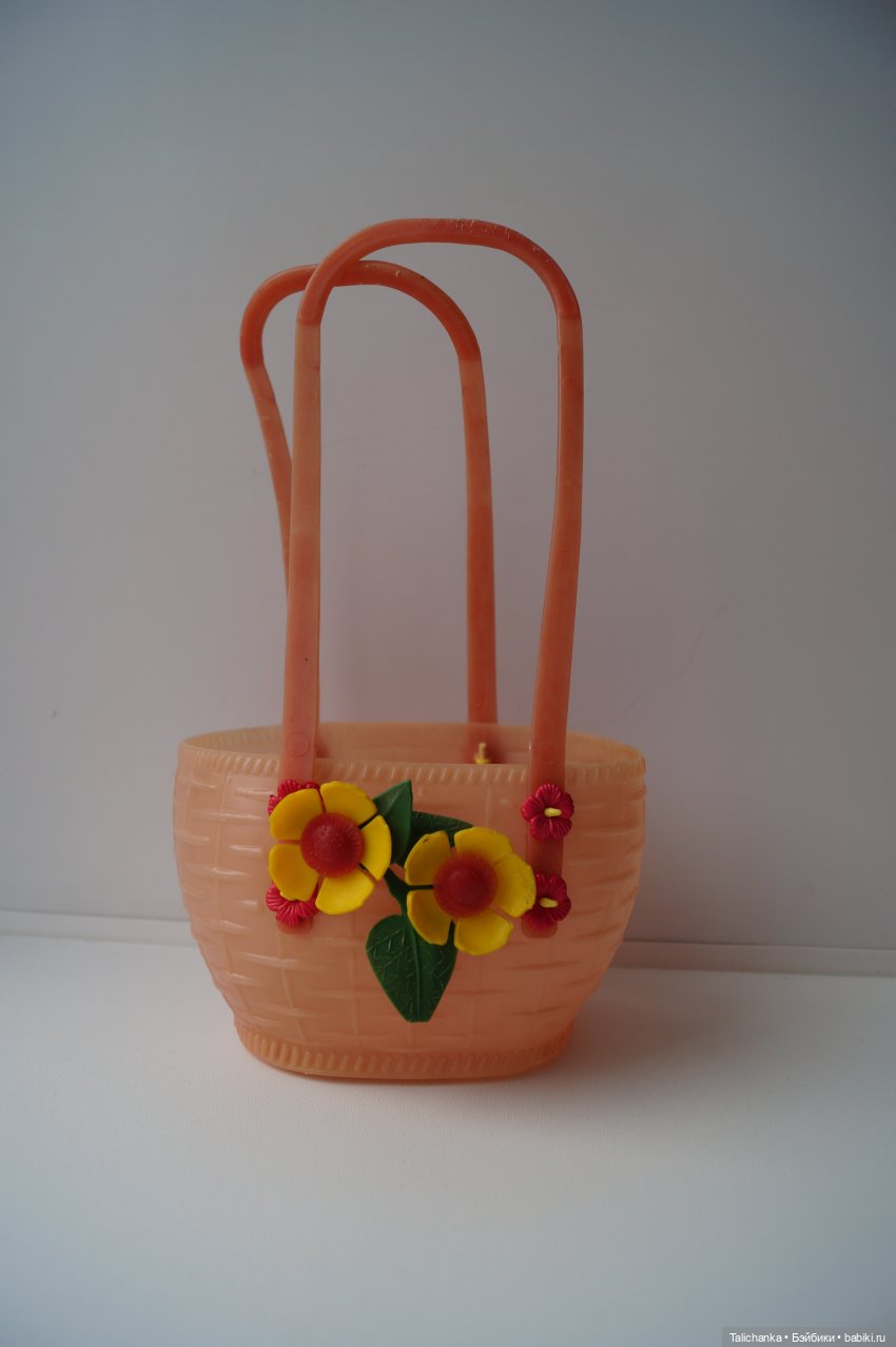 Третья выписка марта Ремонт советской корзинки Полная прошивка кудряшками малютки Лечение клоуна Царевна Соня стала