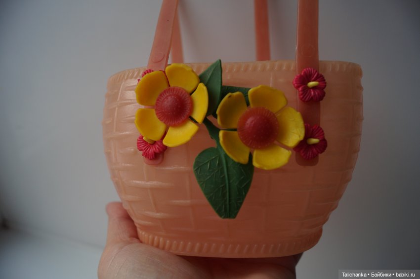 Третья выписка марта Ремонт советской корзинки Полная прошивка кудряшками малютки Лечение клоуна Царевна Соня стала