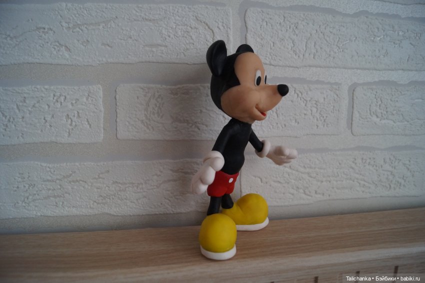 Первая выписка апреля Возвращаем зрение Штопаем одежду Отбеливаем тканевое тело Лечение говорящего Хрюши Базирон творит