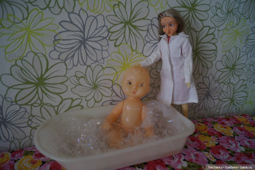 Первая выписка апреля Возвращаем зрение Штопаем одежду Отбеливаем тканевое тело Лечение говорящего Хрюши Базирон творит