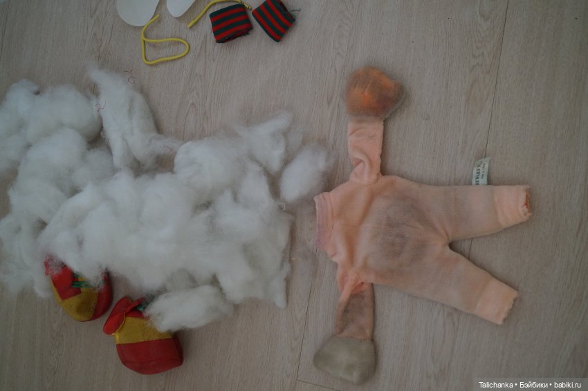 Первая выписка апреля Возвращаем зрение Штопаем одежду Отбеливаем тканевое тело Лечение говорящего Хрюши Базирон творит