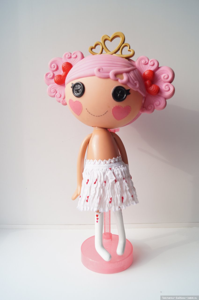 Вторая выписка апреля Сломанная на части Лалалупси выздоровела Полная прошивка негритяночки Вытягиваем короткую ногу ГДРочки