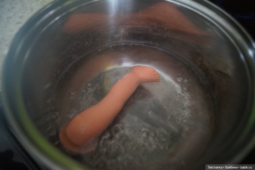 Вторая выписка апреля Сломанная на части Лалалупси выздоровела Полная прошивка негритяночки Вытягиваем короткую ногу ГДРочки