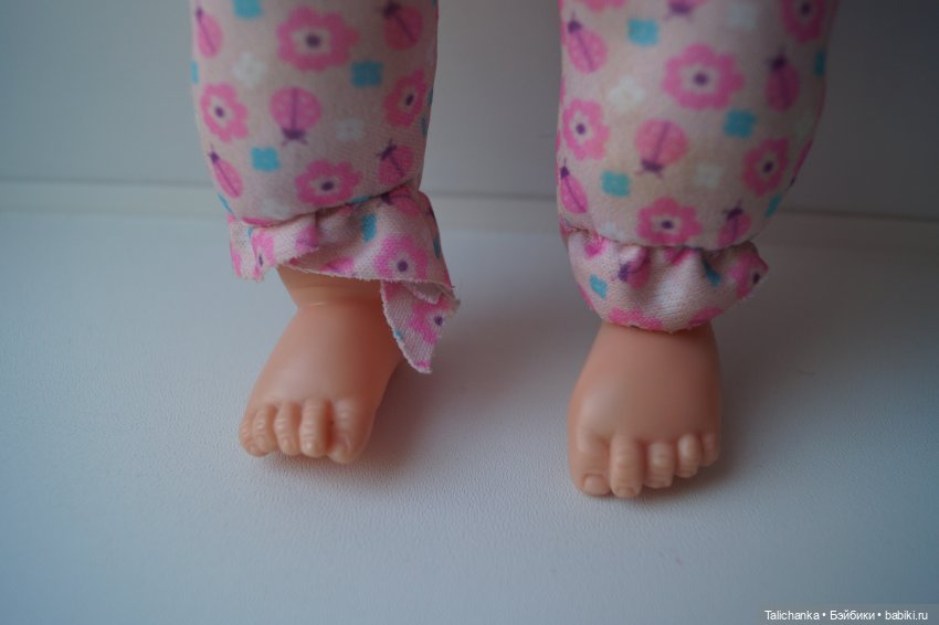 Вторая выписка июня Собрались куколки из разных посылок Мишеньке вернула зрение и мягкость шубки Рождение ДенискиКругозор