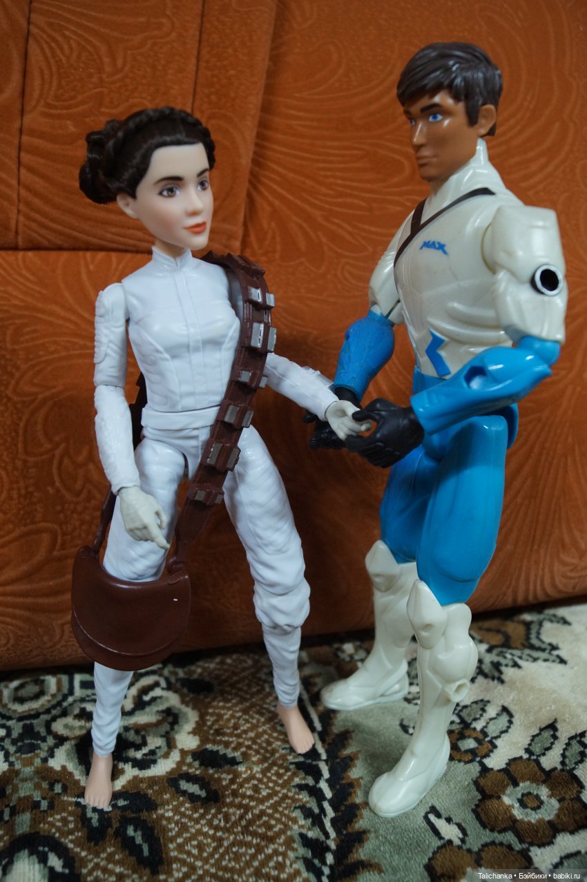 Вторая выписка июня Собрались куколки из разных посылок Мишеньке вернула зрение и мягкость шубки Рождение ДенискиКругозор