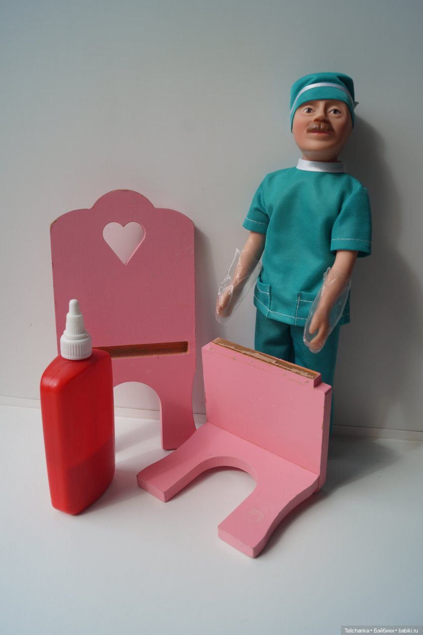 Первая выписка августа Паяю шейное крепление белого медведя и оторванный диск Ленигрушки Ремонт мебели и детской переноски