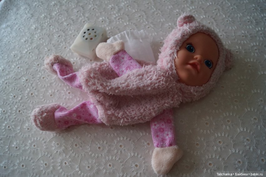Третья выписка августа Полная прошивка пупсика Замена ткани на руках и ногах Ремонт колеса Молнии Маккуин Наводим красоту