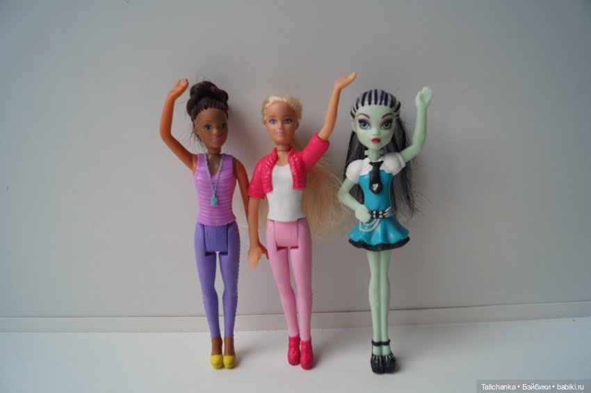 Третья выписка августа Полная прошивка пупсика Замена ткани на руках и ногах Ремонт колеса Молнии Маккуин Наводим красоту