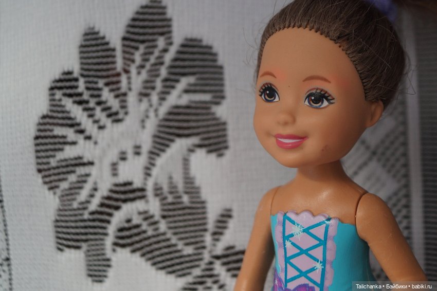 Четвёртая выписка сентября Две полные прошивки: аналог Монстр хай и аналог Челси Паричок для малютки фарфорочки + бонус: