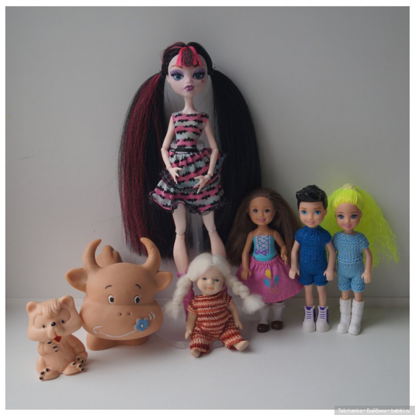 Четвёртая выписка сентября Две полные прошивки: аналог Монстр хай и аналог Челси Паричок для малютки фарфорочки + бонус: