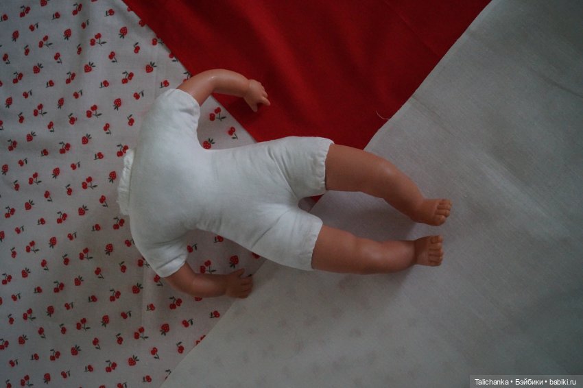 Первая выписка октября Из двух посылочек собралась целая куколка Отбеливаем глаза китайского малыша Стирка и штопка