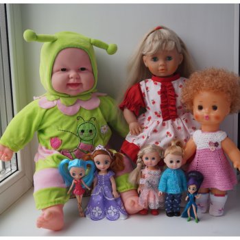 Первая выписка октября Из двух посылочек собралась целая куколка Отбеливаем глаза китайского малыша Стирка и штопка костюмчика София с подругами сходили на спа-процедуры Полная прошивка Майи