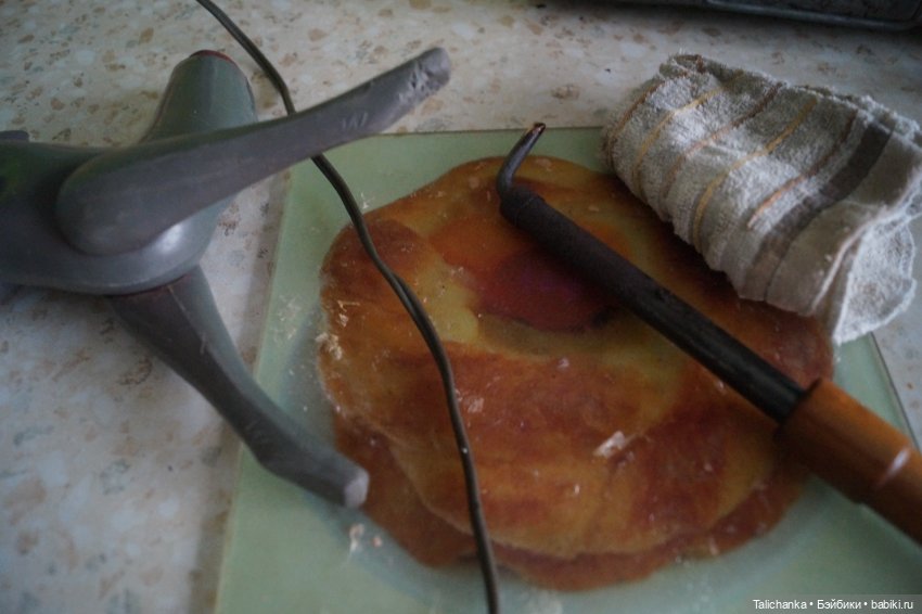 Первая выписка ноября Отбеливаем глазки от желтизны, паяем покусы на пластике, Паяем руку и голову Сигуте, Восстанавливаем