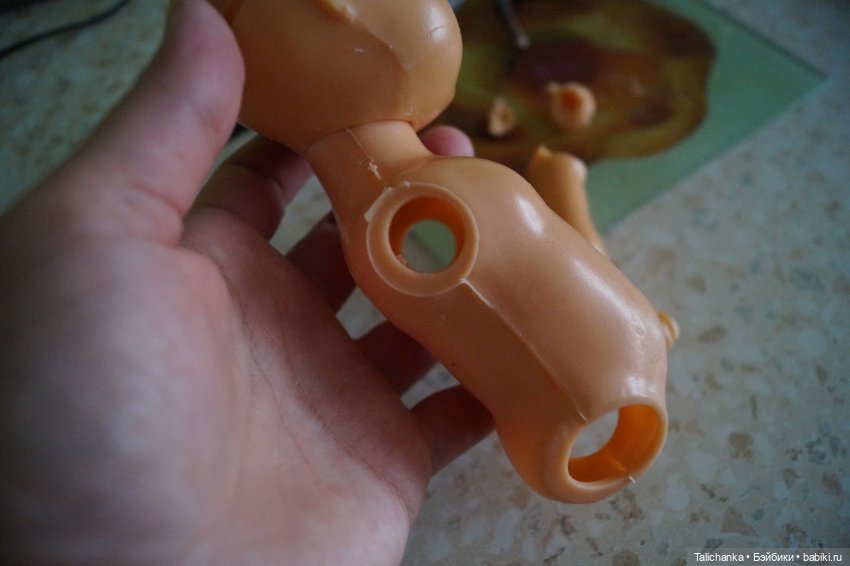 Первая выписка ноября Отбеливаем глазки от желтизны, паяем покусы на пластике, Паяем руку и голову Сигуте, Восстанавливаем