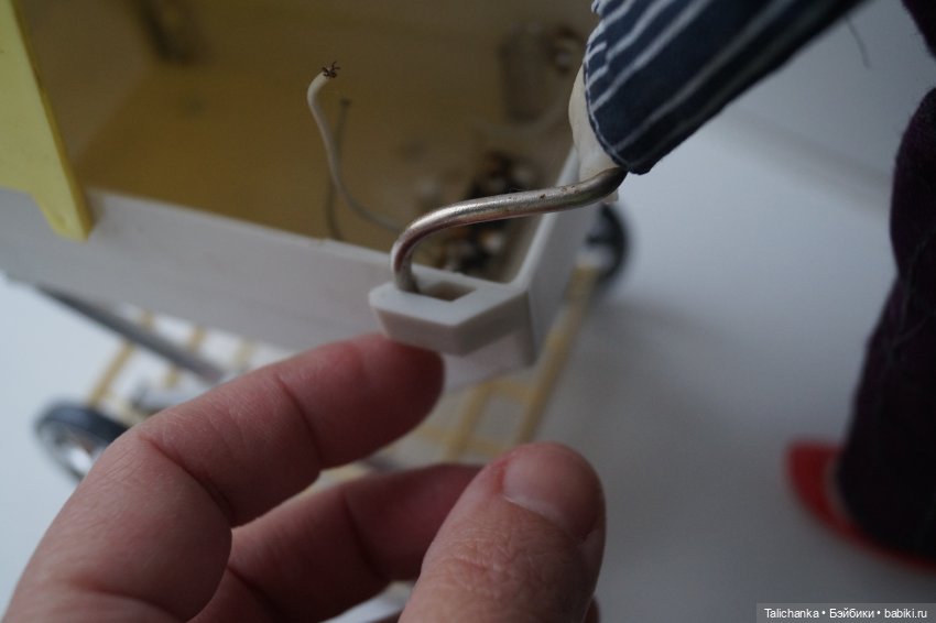 Третья выписка ноября Кирово-Чепецкая Оля в санатории, лепим ручку Дуняше-Топотушке, паяем разрыв шейного отверстия, Марите