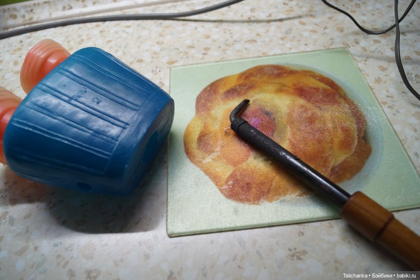 Третья выписка ноября Кирово-Чепецкая Оля в санатории, лепим ручку Дуняше-Топотушке, паяем разрыв шейного отверстия, Марите