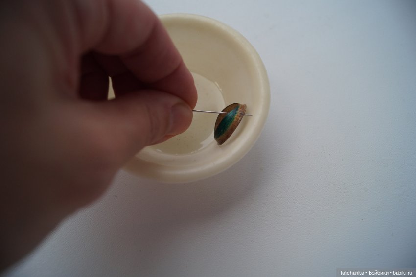 Первая выписка декабря. Лечим дедушку Мороза. Отмываем ГДРчика, чистка капсул