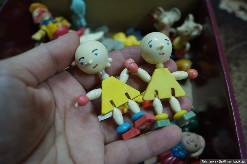 Первая выписка декабря. Лечим дедушку Мороза. Отмываем ГДРчика, чистка капсул