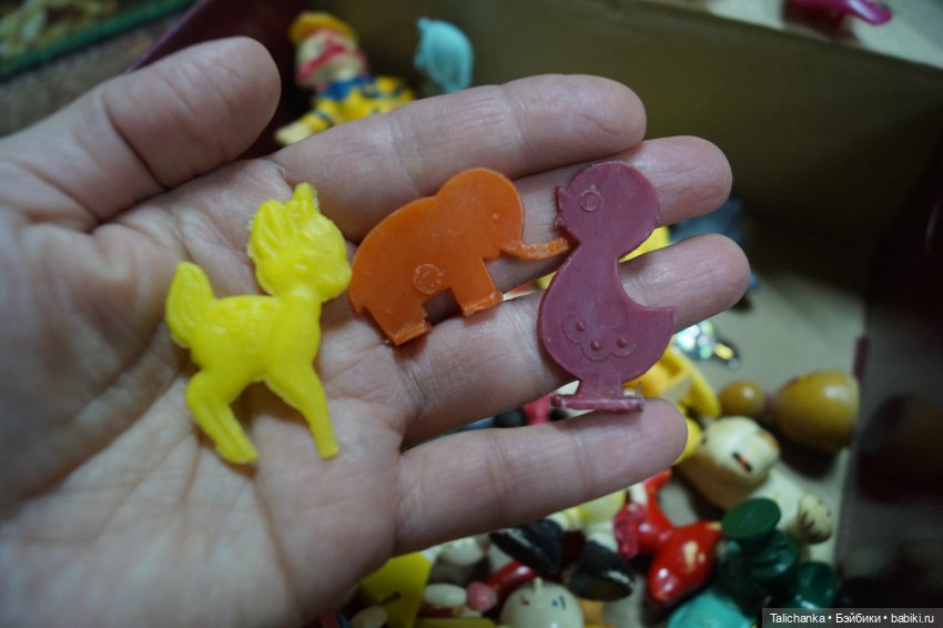 Первая выписка декабря. Лечим дедушку Мороза. Отмываем ГДРчика, чистка капсул