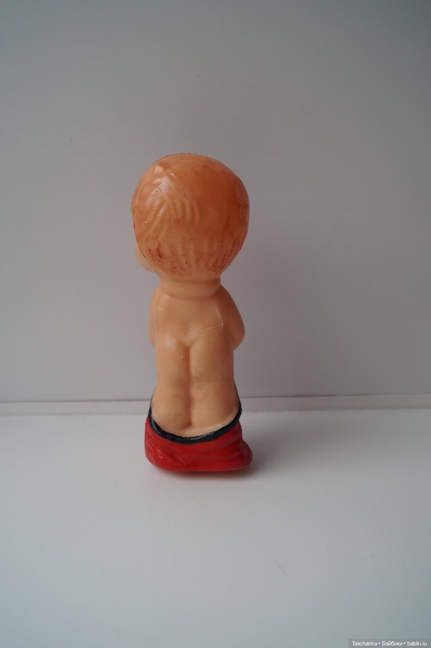 Первая выписка декабря. Лечим дедушку Мороза. Отмываем ГДРчика, чистка капсул