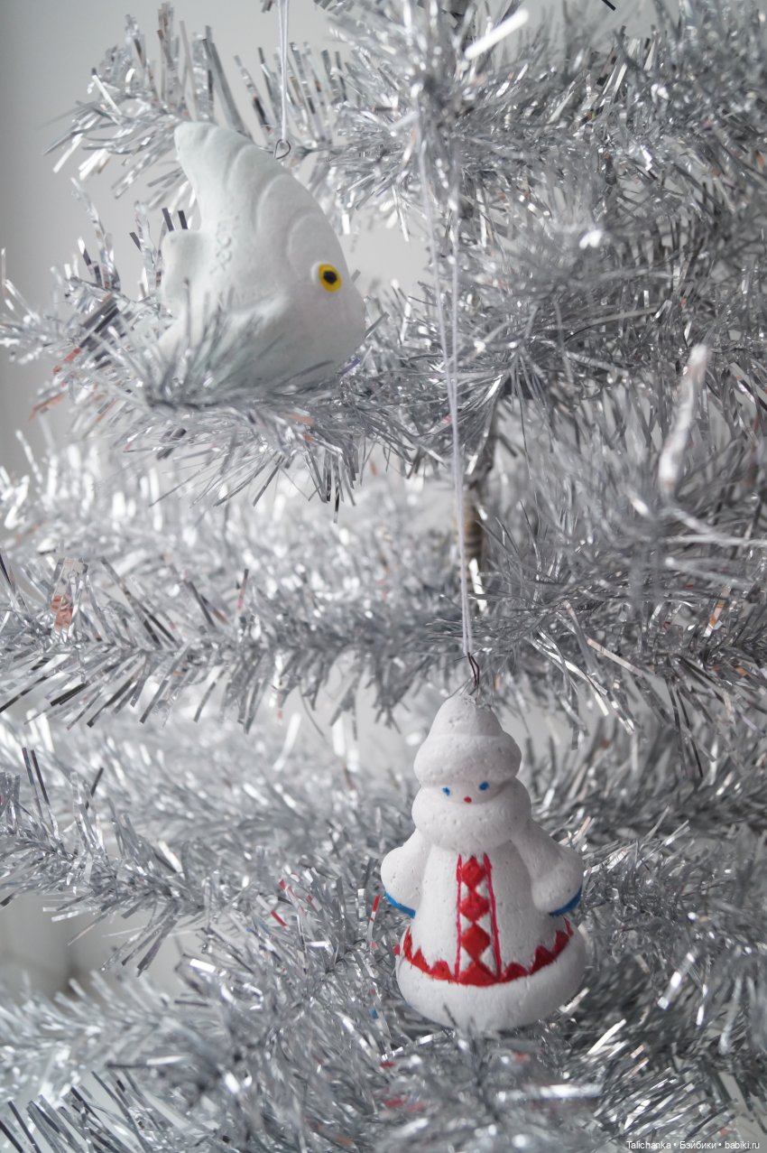 Вторая выписка декабря. Продолжаем лечить новогодних героев. Куколка СССР получила паричок, выравниваем длину ножек