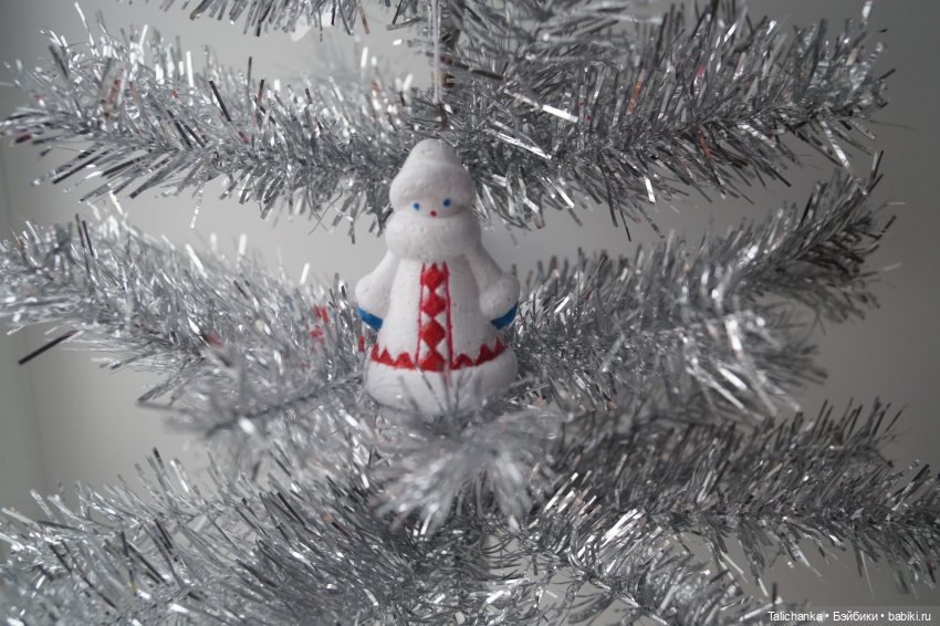 Вторая выписка декабря. Продолжаем лечить новогодних героев. Куколка СССР получила паричок, выравниваем длину ножек