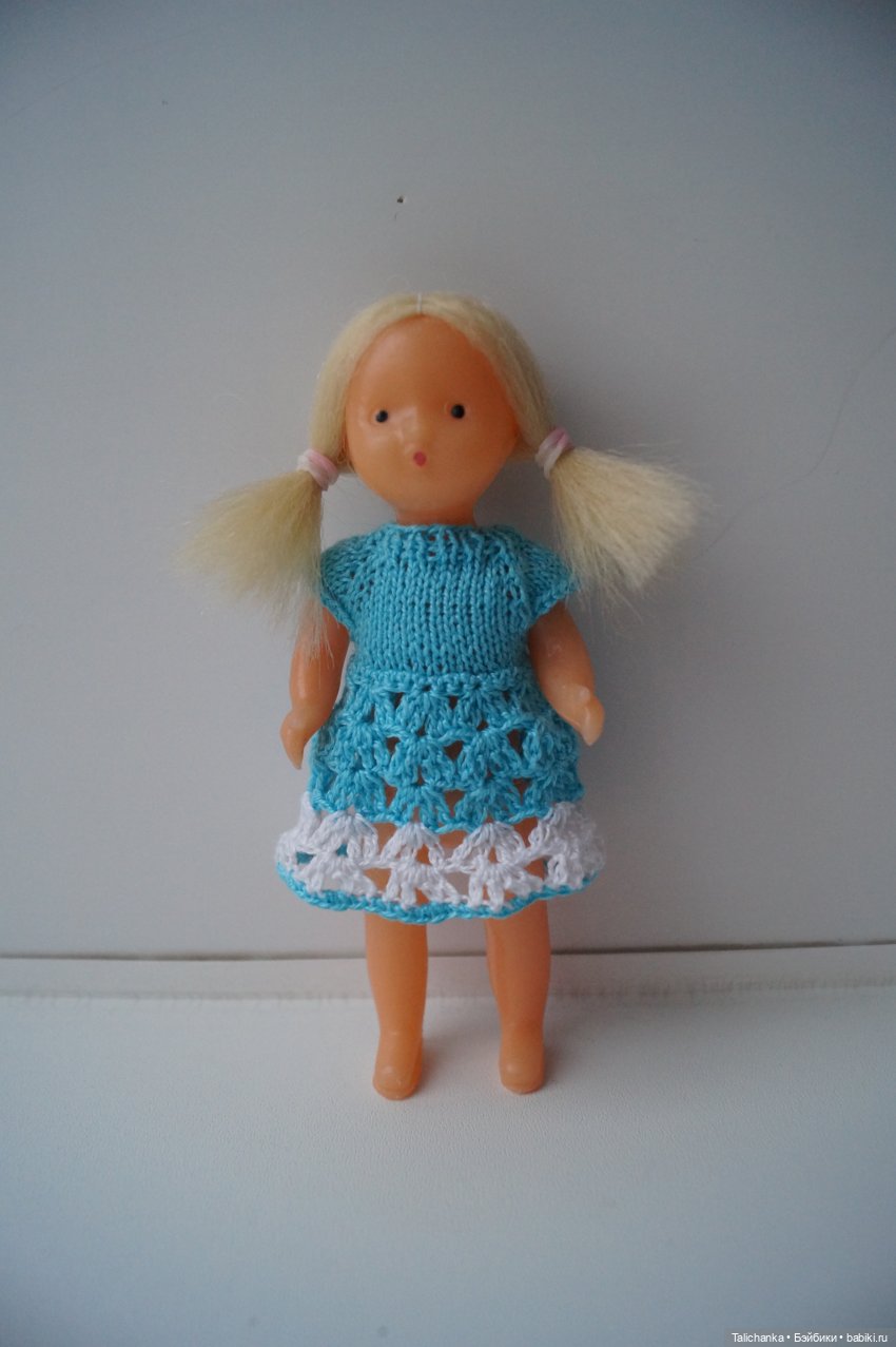 Вторая выписка декабря. Продолжаем лечить новогодних героев. Куколка СССР получила паричок, выравниваем длину ножек