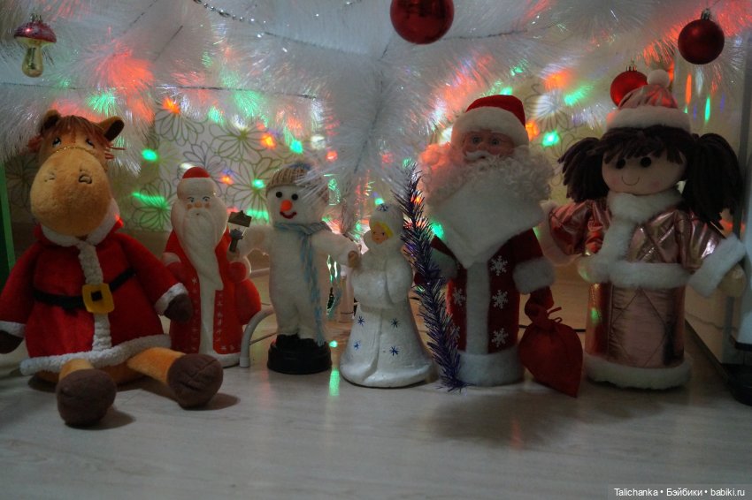 Третья выписка декабря. Рождение нового дедушки Мороза. Мягкие куколки обрели новую жизнь. Символ года стал красавцем.