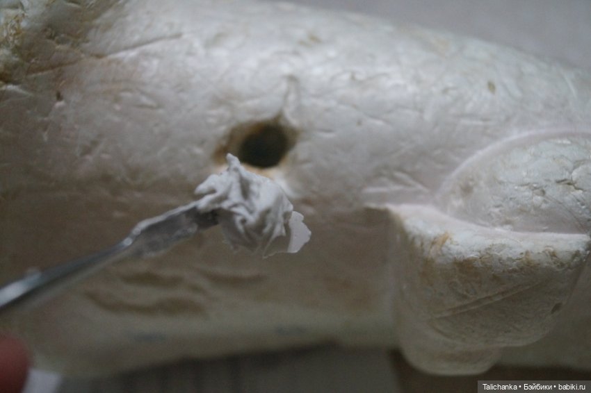 Четвёртая выписка декабря. Чем закрыть глубокие царапины в пенопластовых игрушках