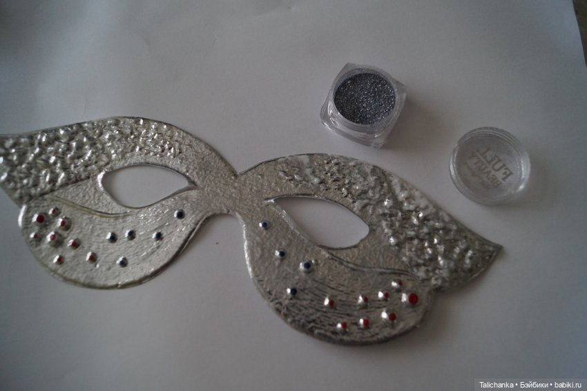 Четвёртая выписка декабря. Чем закрыть глубокие царапины в пенопластовых игрушках