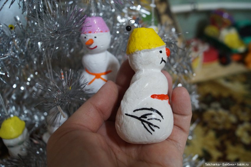 Четвёртая выписка декабря. Чем закрыть глубокие царапины в пенопластовых игрушках