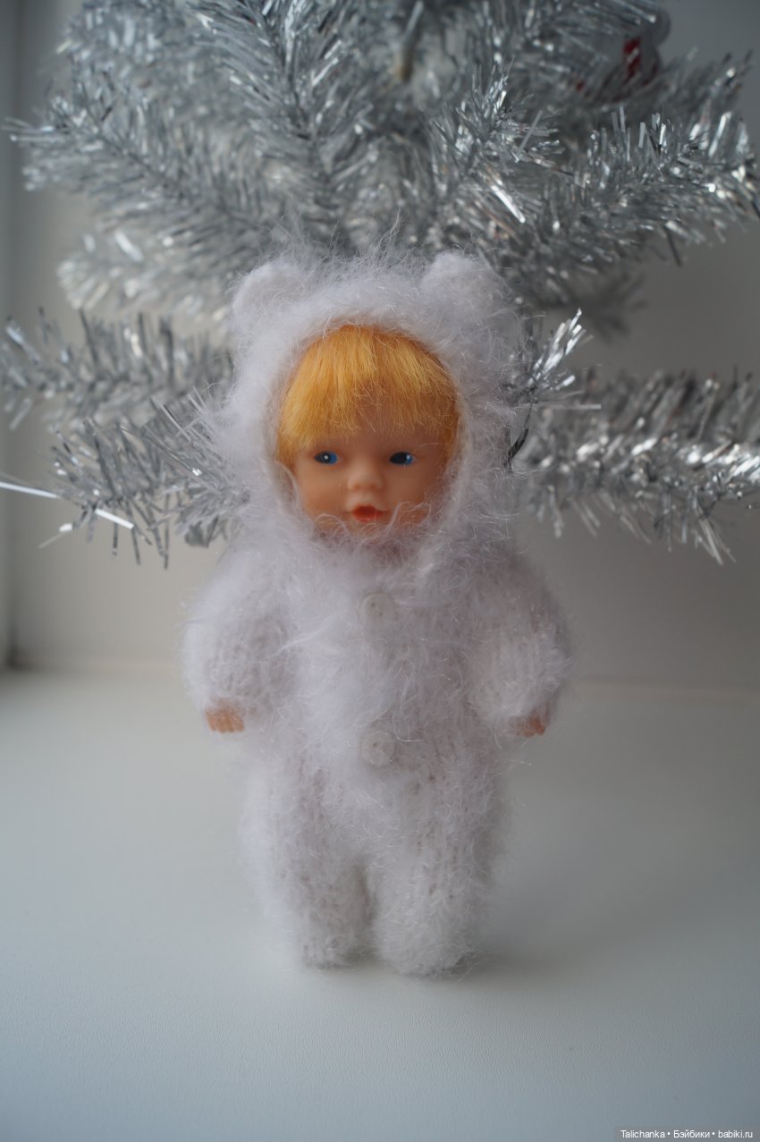 Четвёртая выписка декабря. Чем закрыть глубокие царапины в пенопластовых игрушках