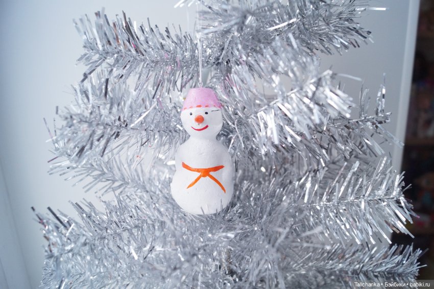 Четвёртая выписка декабря. Чем закрыть глубокие царапины в пенопластовых игрушках