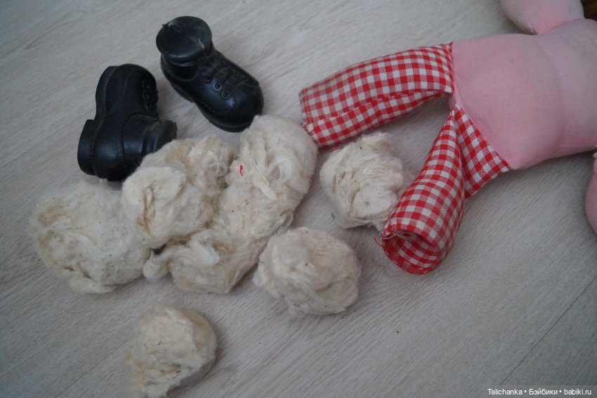 Первая выписка января. Большая мягкая куколка выздоровела и нарядилась. Антошка Кругозор поправился. Работаем с