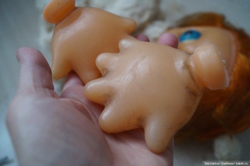 Первая выписка января. Большая мягкая куколка выздоровела и нарядилась. Антошка Кругозор поправился. Работаем с