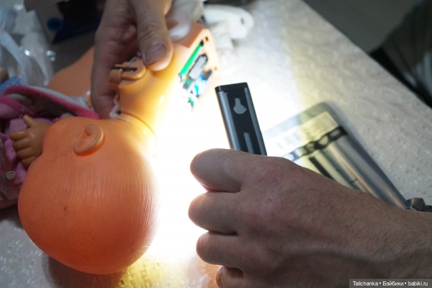 Третья выписка января: продолжаем лечить пенопластовые игрушки. Полная прошивка Лолиты. Ромушка обрёл зрение. Очищаем глазки