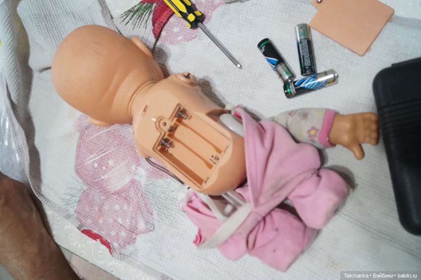 Третья выписка января: продолжаем лечить пенопластовые игрушки. Полная прошивка Лолиты. Ромушка обрёл зрение. Очищаем глазки