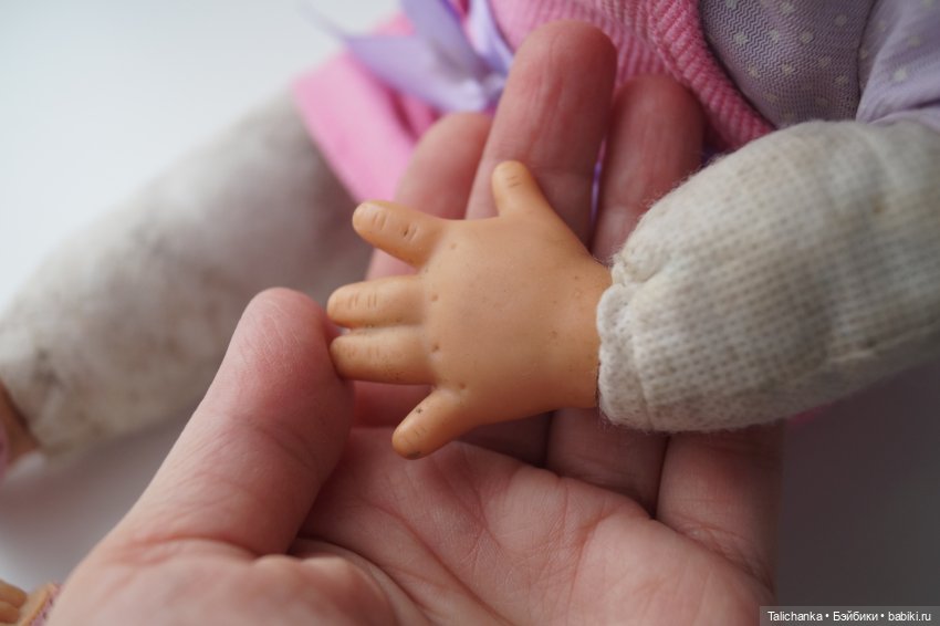 Третья выписка февраля. Малышка найдёнка выздоровела: прошили волосы, отмыли почеркушки. Как очистить ржавчину. Девочка